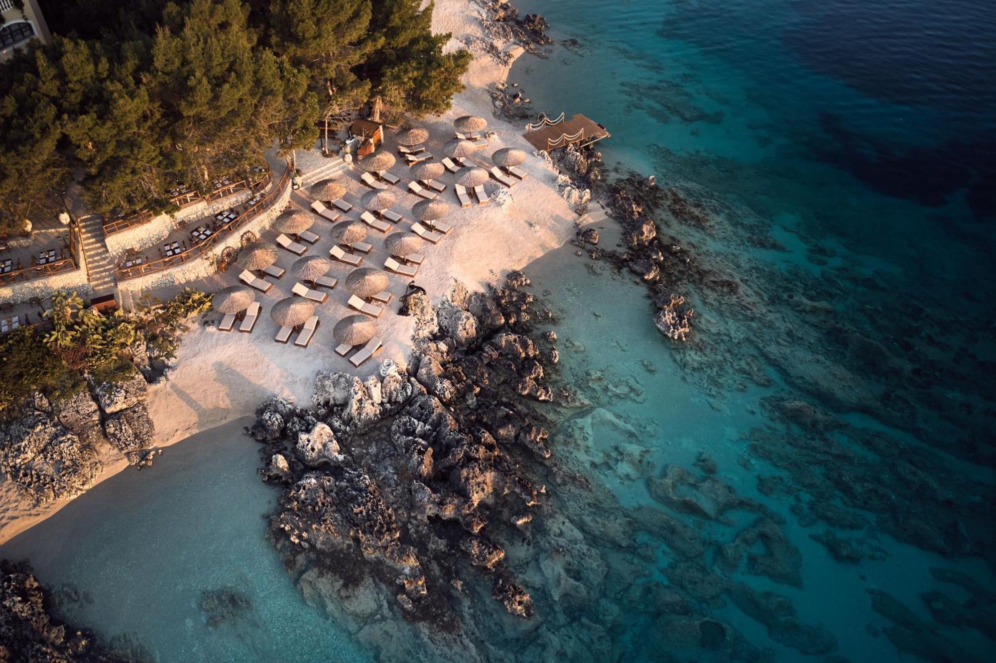 Nobelos Seaside Hotel